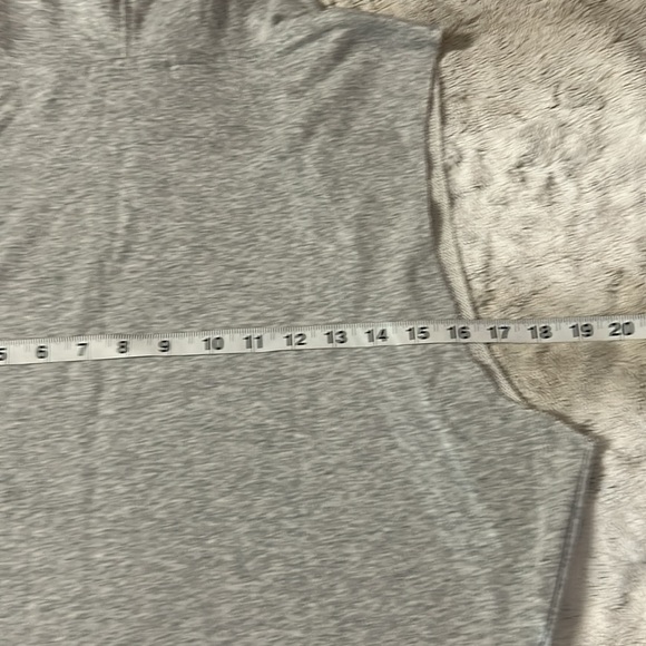 Champion Hoodie Vests - Picture 5 of 7